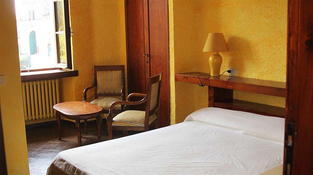 Antico Borgo Bed & Breakfast Castellaro  Екстериор снимка