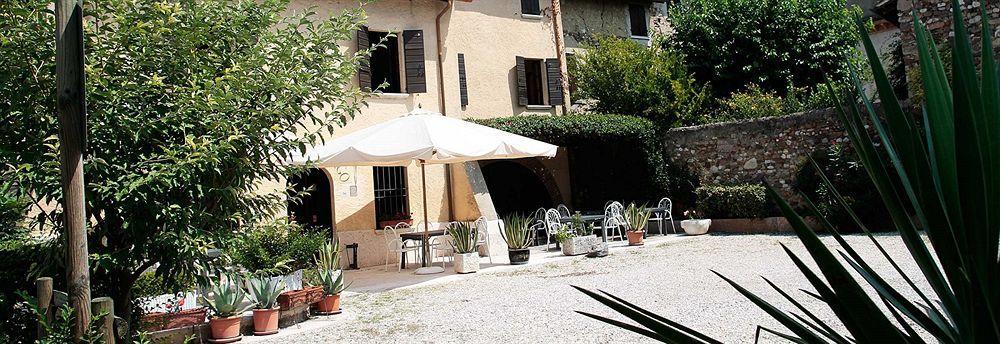 Antico Borgo Bed & Breakfast Castellaro  Екстериор снимка