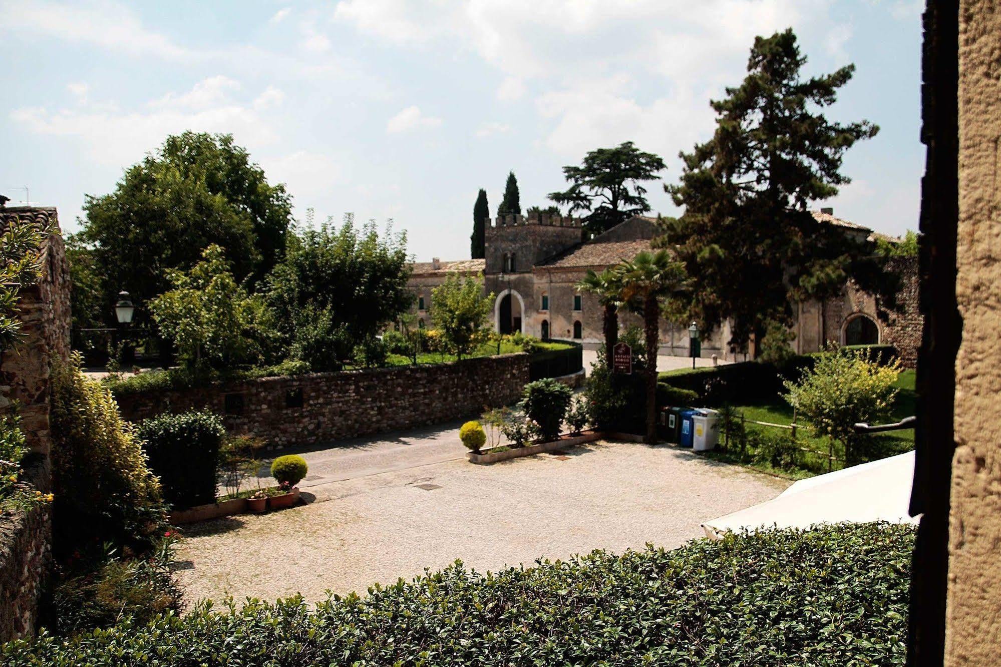 Antico Borgo Bed & Breakfast Castellaro  Екстериор снимка